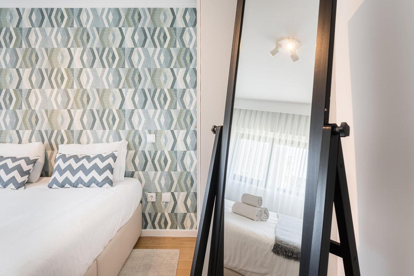 Guestready - Geometric Dawn In Vila Do Conde Luaran gambar