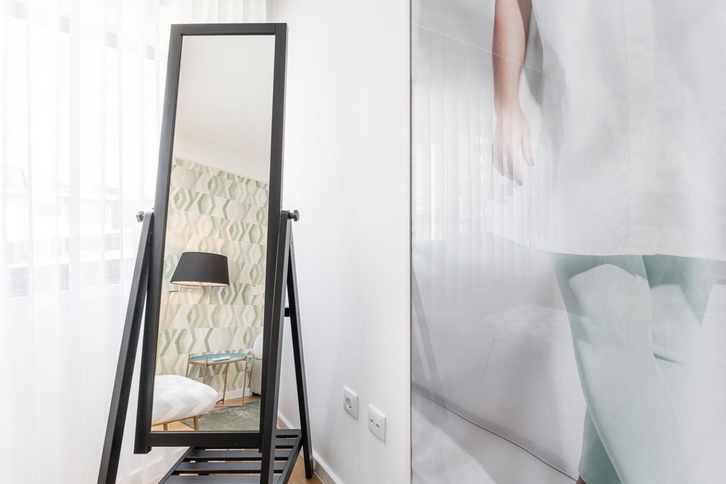 Guestready - Geometric Dawn In Vila Do Conde Luaran gambar