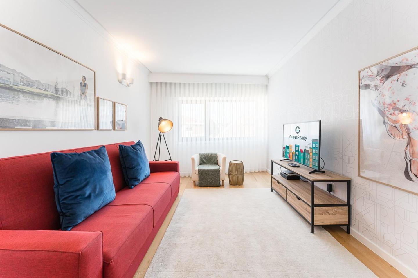 Guestready - Geometric Dawn In Vila Do Conde Luaran gambar